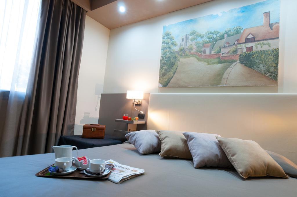 Holiday Rooms Antica Badia Volterra Quarto foto